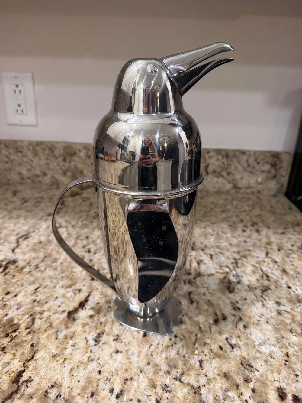 Penguin-Shaped Stainless Steel Cocktail Shaker - Silver
